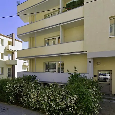 Przylesny Przy Dworcu Z Miejscem Postojowym Apartment