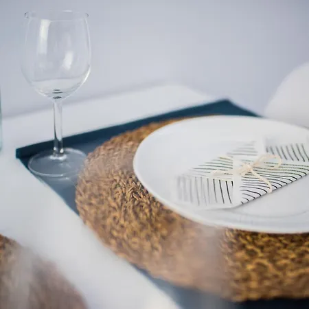 Daire Przylesny Przy Dworcu Z Miejscem Postojowym Gdynia